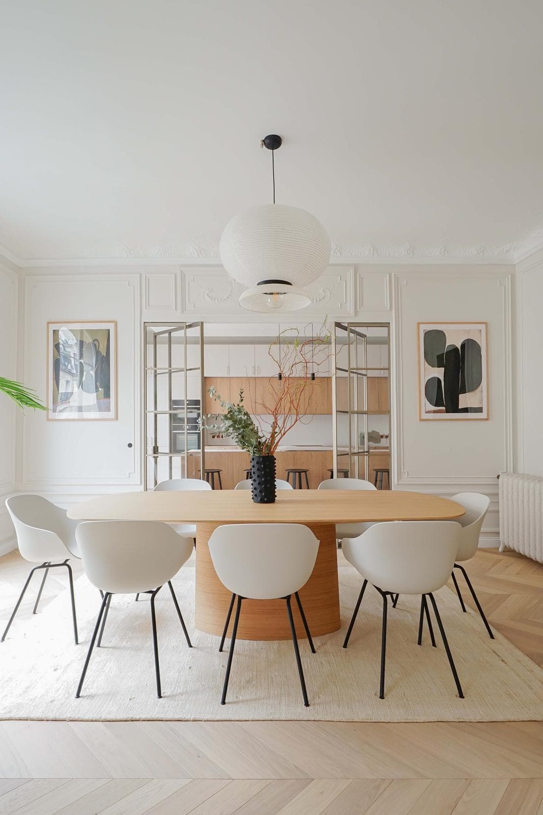 Salon haussmannien avec moulures - Paris 7