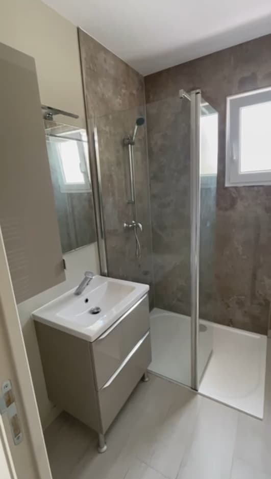 Salle de bain rénovée - Saint Tropez