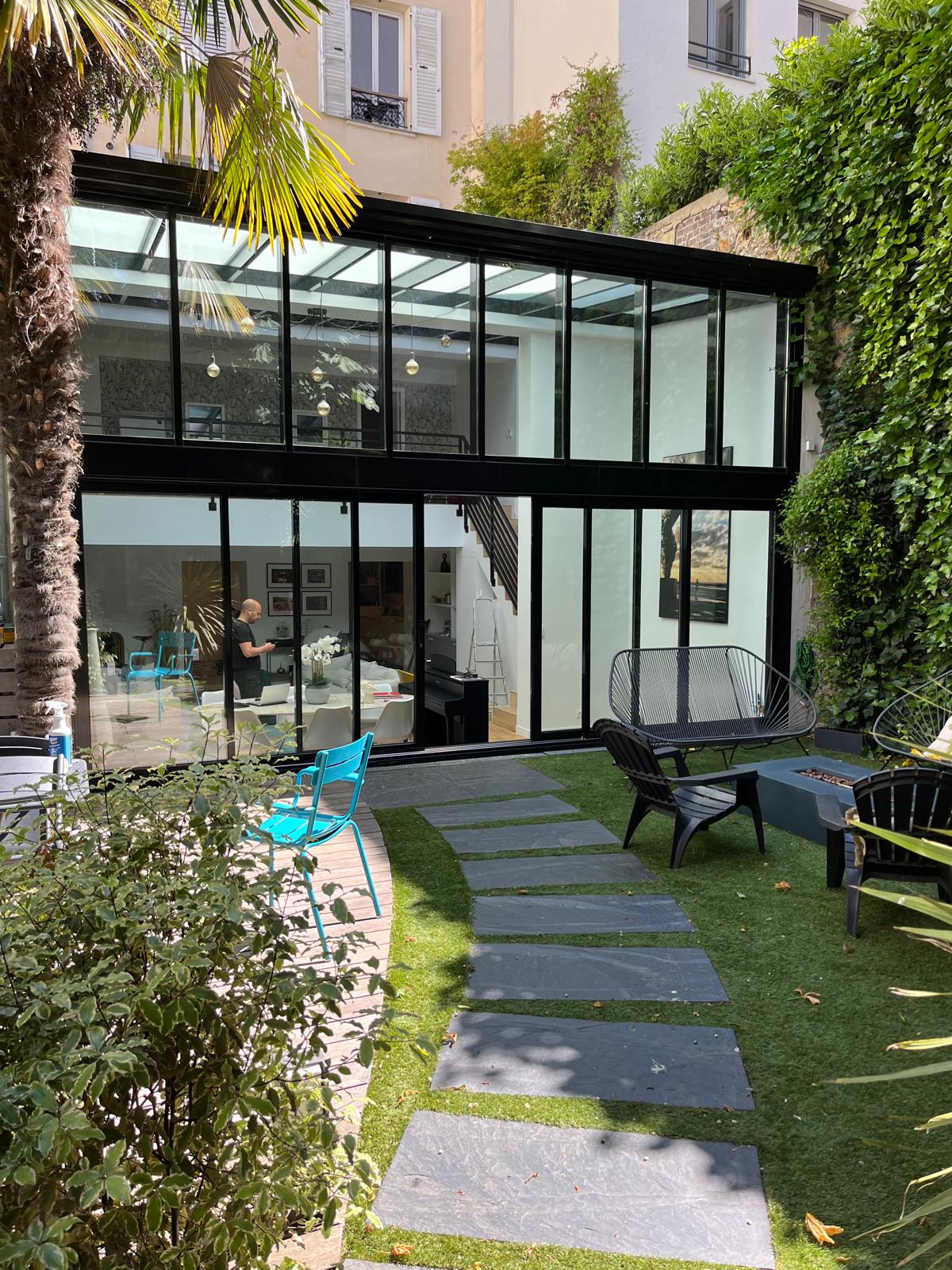 Extension maison véranda - Vue extérieure jardin